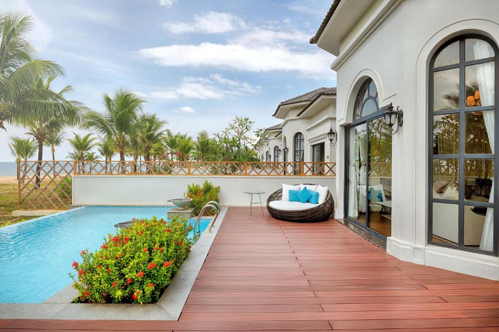 vinpearl-phu-quoc-ocean-resort-villa6