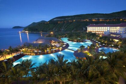 villa-4-phong-ngu-vinpearl-phu-quoc-resort-spa-huong-bien-cho-gia-dinh-8nl8b-4